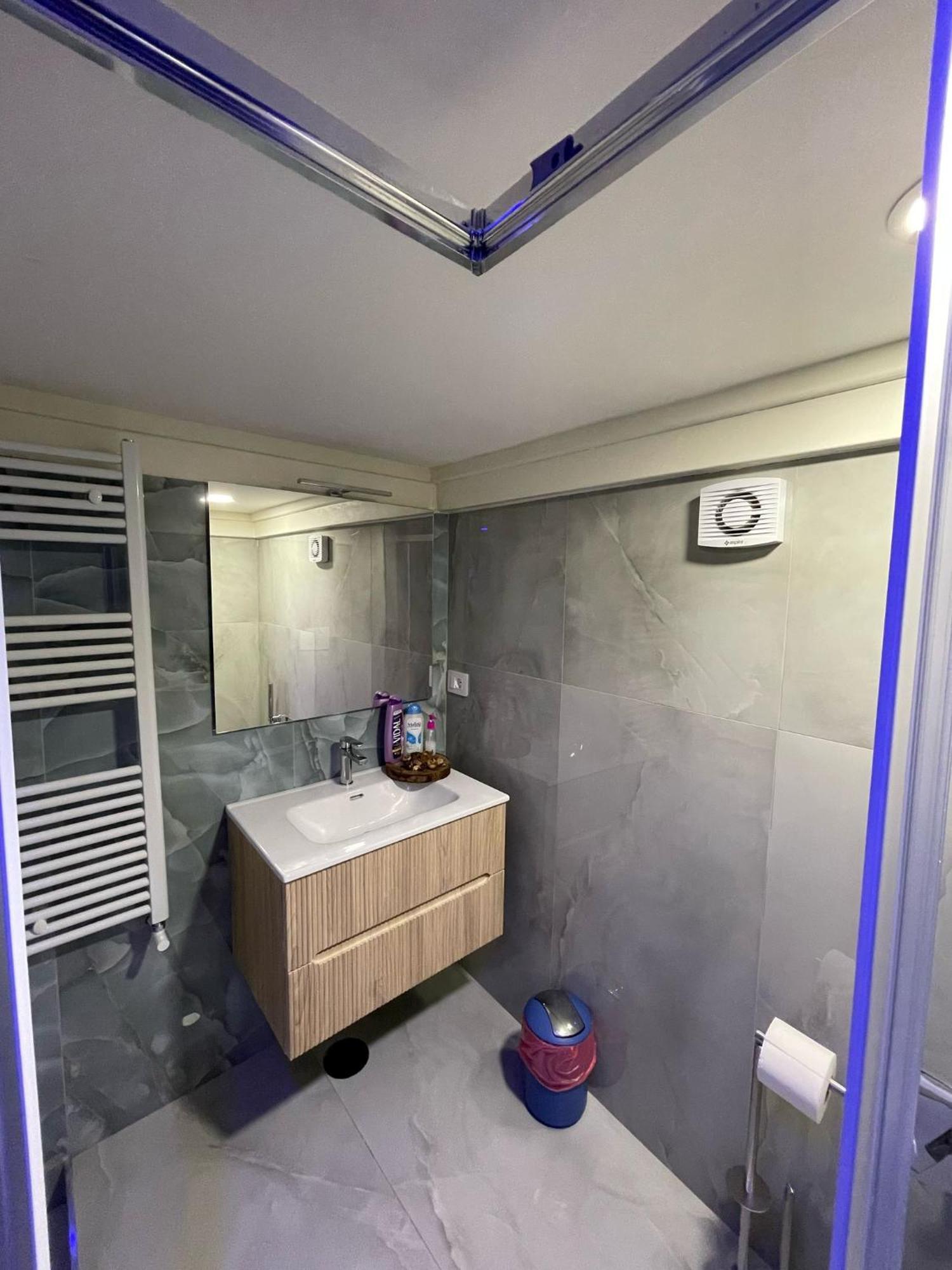 Ferienwohnung Charm E Chic Neapel Exterior foto